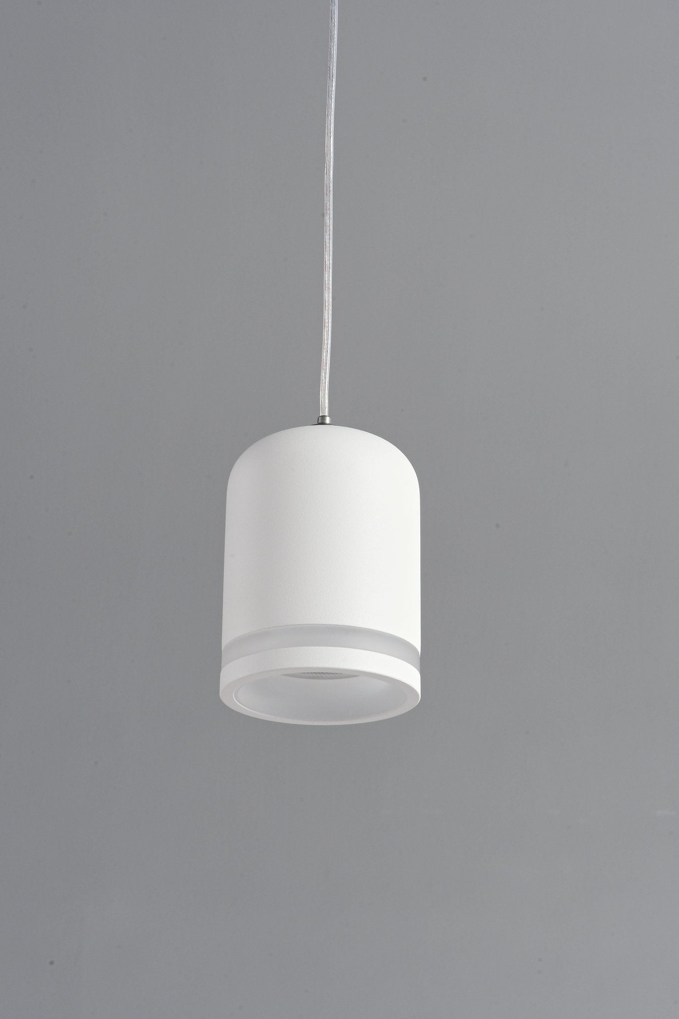 TIONE - IluminaPlusuy