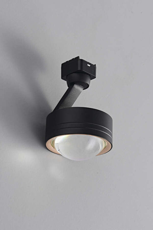 YOCASTA - IluminaPlusuy